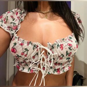 🆕 Dollskill poster girl cherry top 🍒